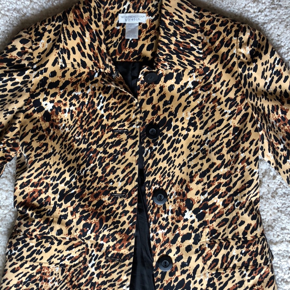Cheetah print coat - Picture 3 of 7